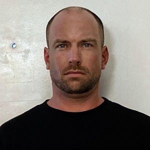 Meet your Posher, Clint